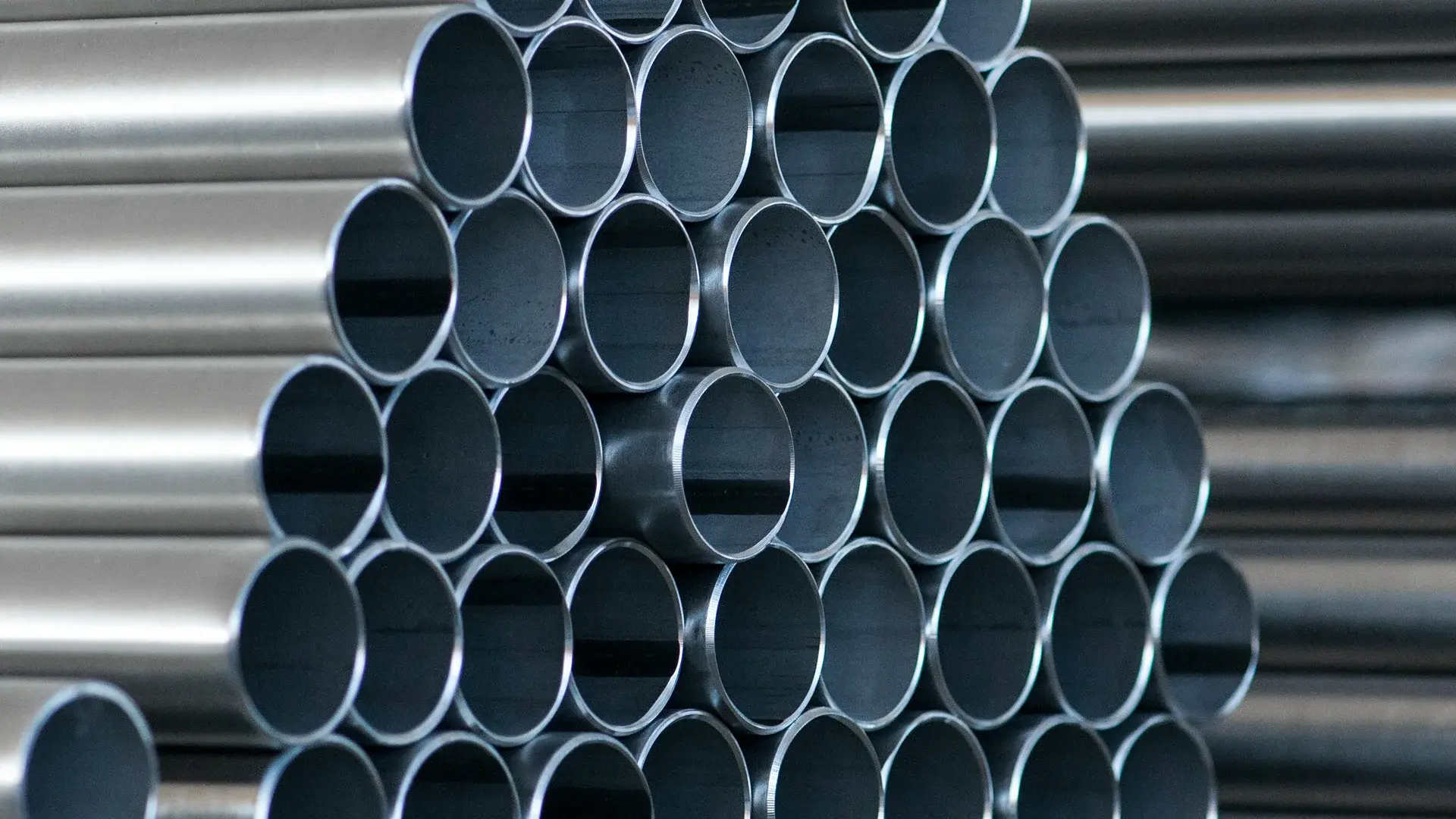 Stainless steel tubes as round and square tubes, both HF and laser-welded 